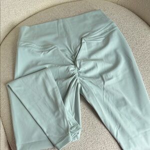 PARAGON Light Green Leggings